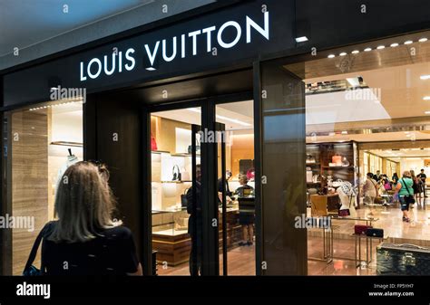 louis vuitton venezia|louis vuitton in venice.